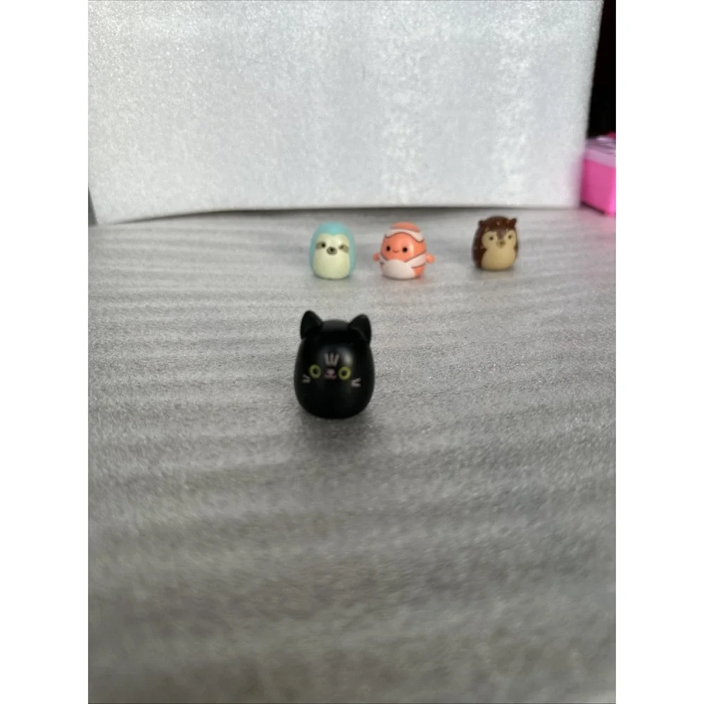 Squishmallows Mini Hans‎ Ricky Jamal Hedgehog Fish Sloth Cat